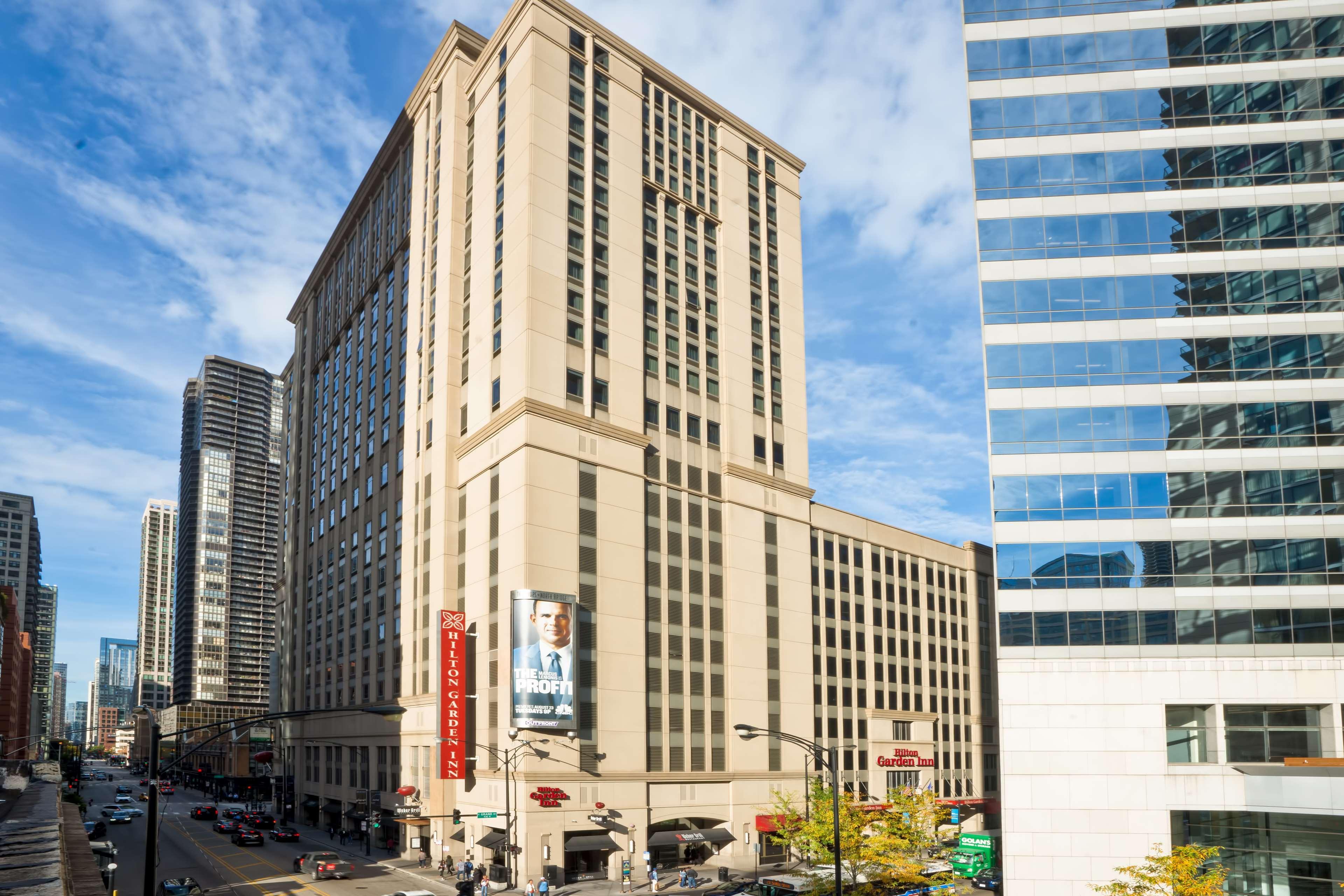 Hilton Garden Inn Chicago Downtown/Magnificent Mile Ngoại thất bức ảnh