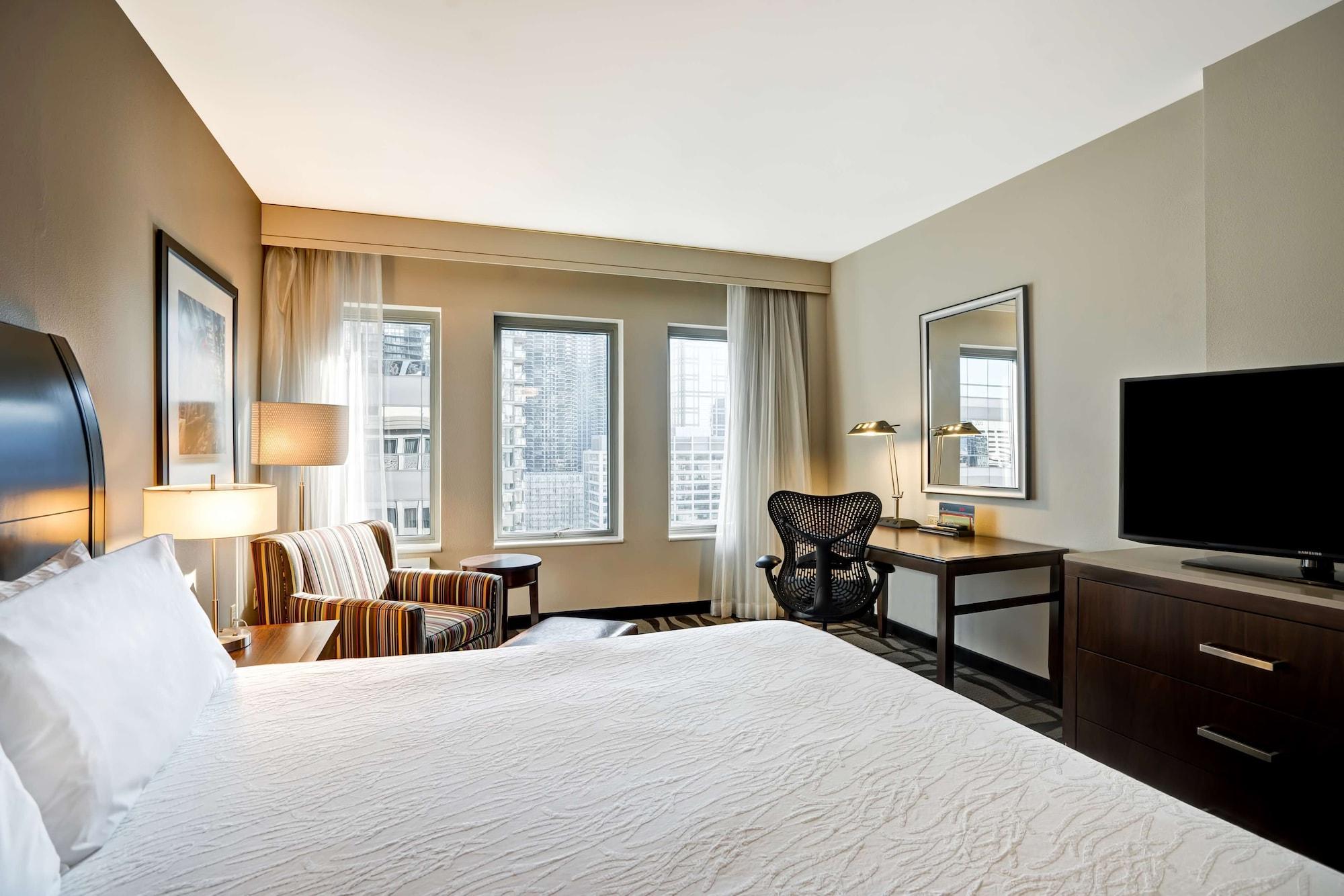 Hilton Garden Inn Chicago Downtown/Magnificent Mile Ngoại thất bức ảnh