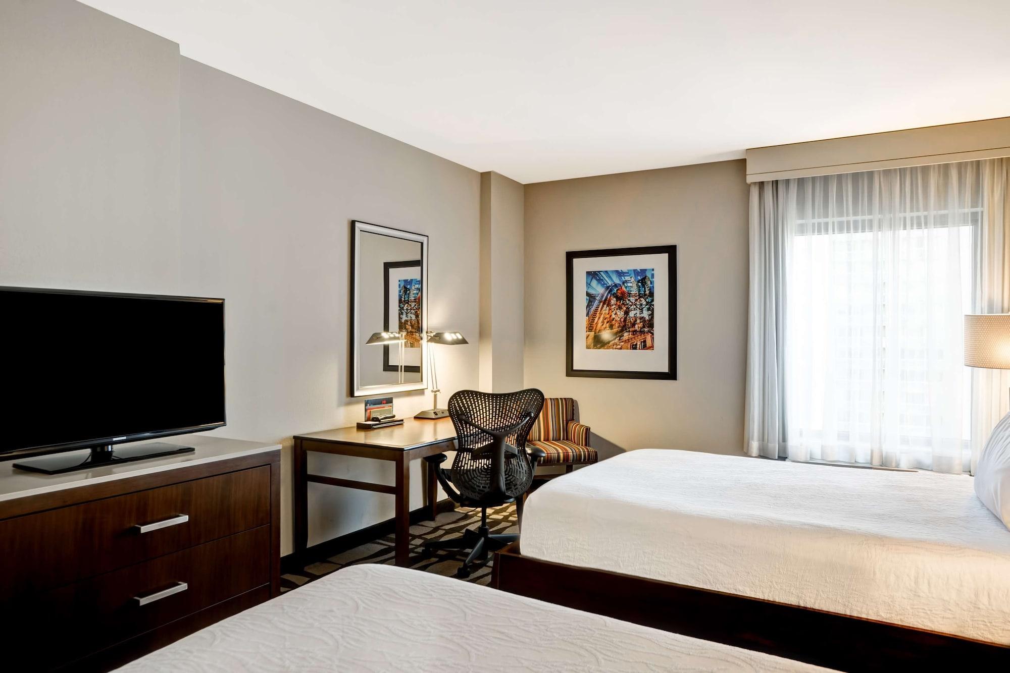 Hilton Garden Inn Chicago Downtown/Magnificent Mile Ngoại thất bức ảnh