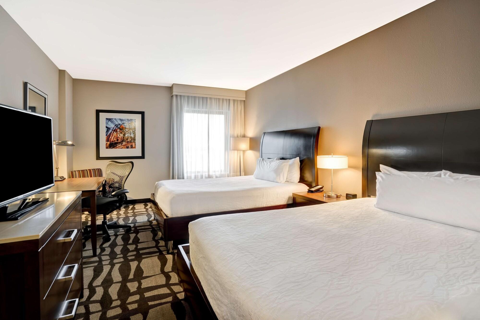 Hilton Garden Inn Chicago Downtown/Magnificent Mile Ngoại thất bức ảnh